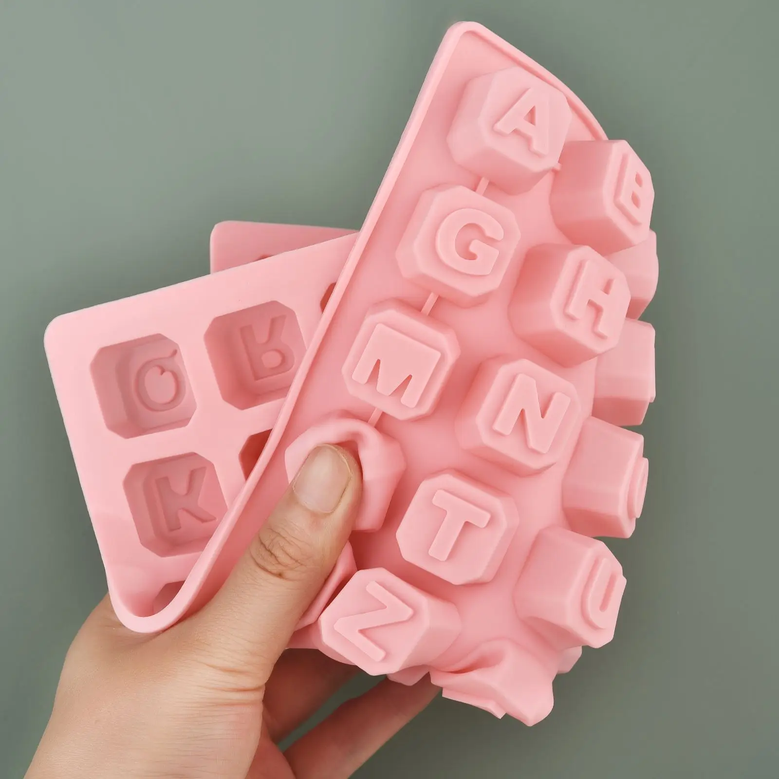 48 Letter Enghish Alphabet let - Soap Making Organic 评论和价格